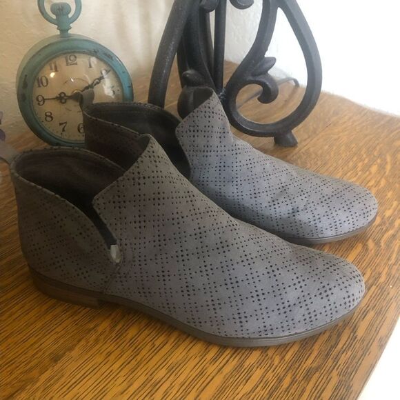 Dr. Scholl’s Be Energized Foam Technology Gray Booties Size 9M - Picture 4 of 11